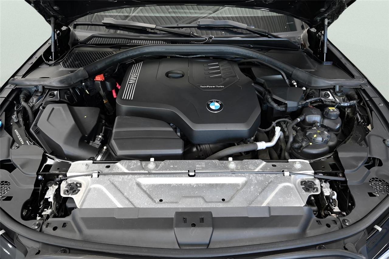 BMW 3-Series  2020