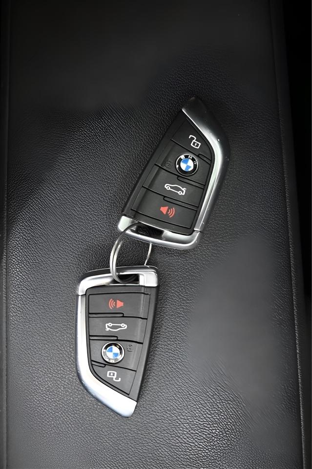 BMW 3-Series  2020