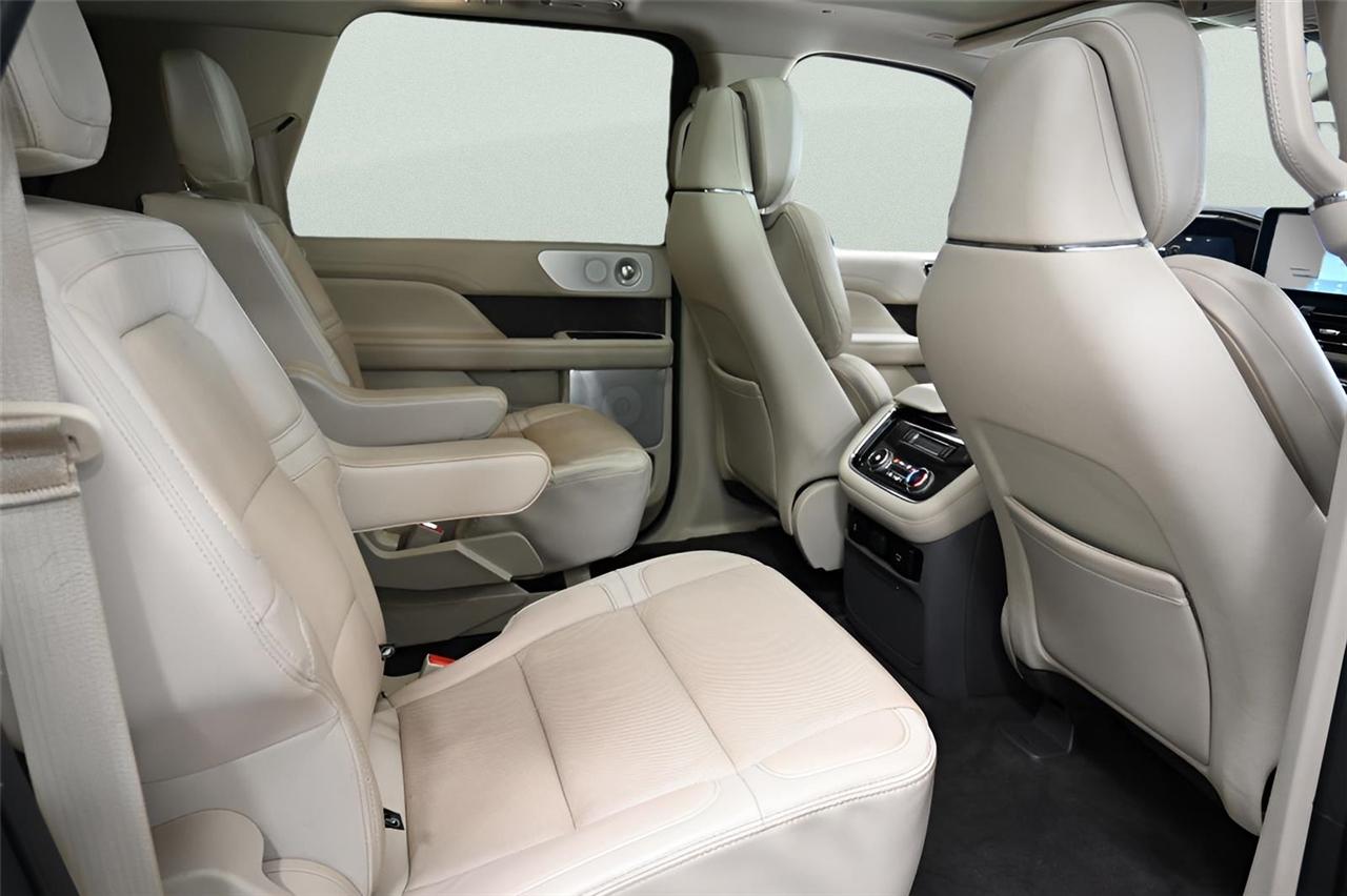 Lincoln Navigator  2021