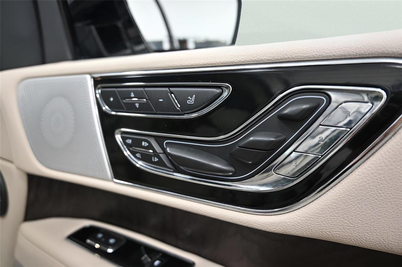 Lincoln Navigator  2021