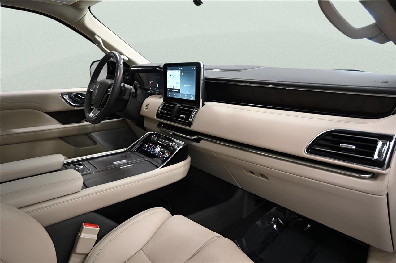 Lincoln Navigator  2021