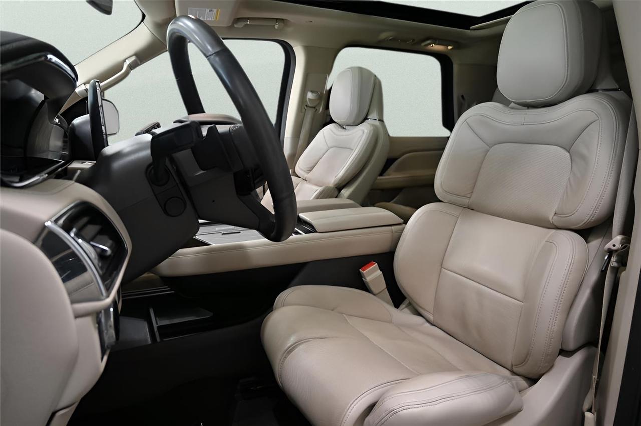 Lincoln Navigator  2021
