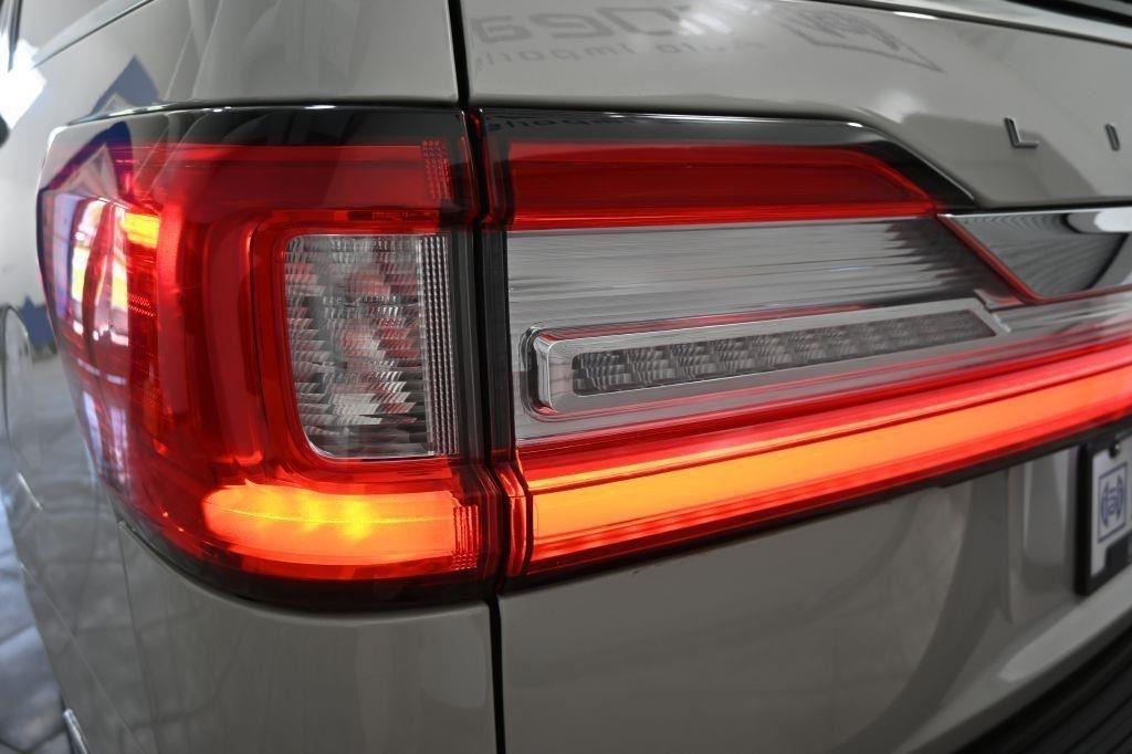 Lincoln Navigator  2021