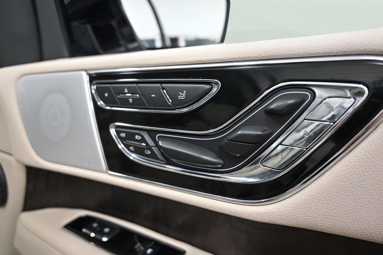 Lincoln Navigator  2021