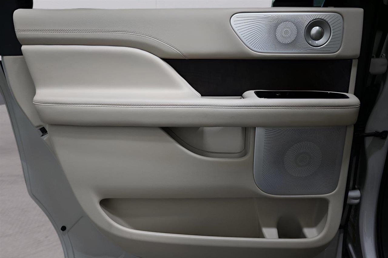 Lincoln Navigator  2021