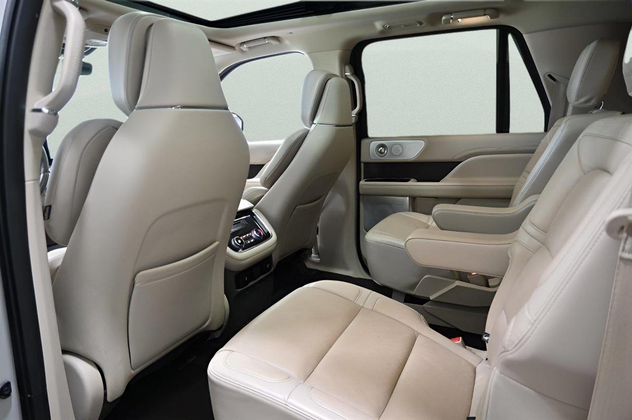 Lincoln Navigator  2021