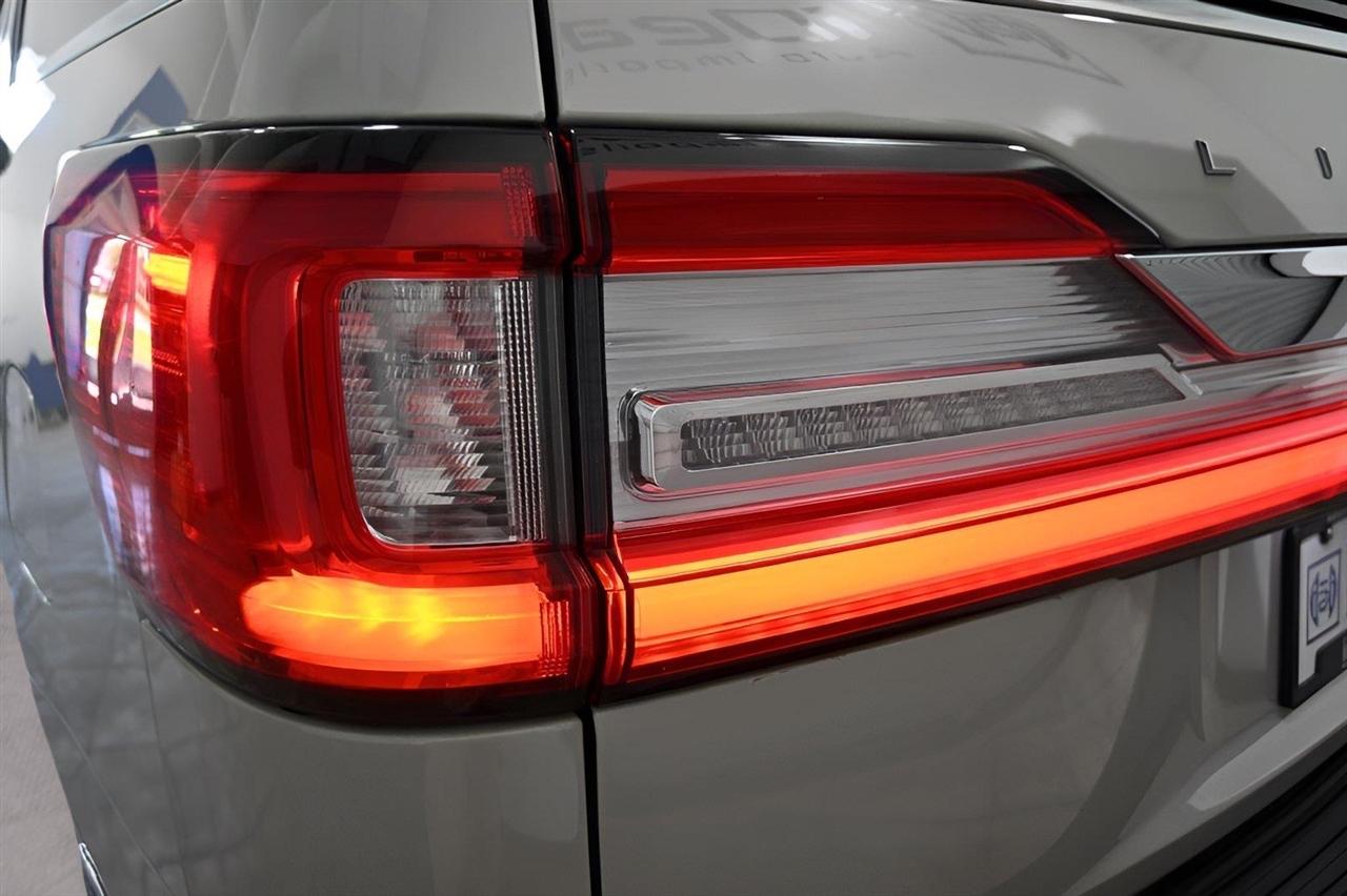 Lincoln Navigator  2021