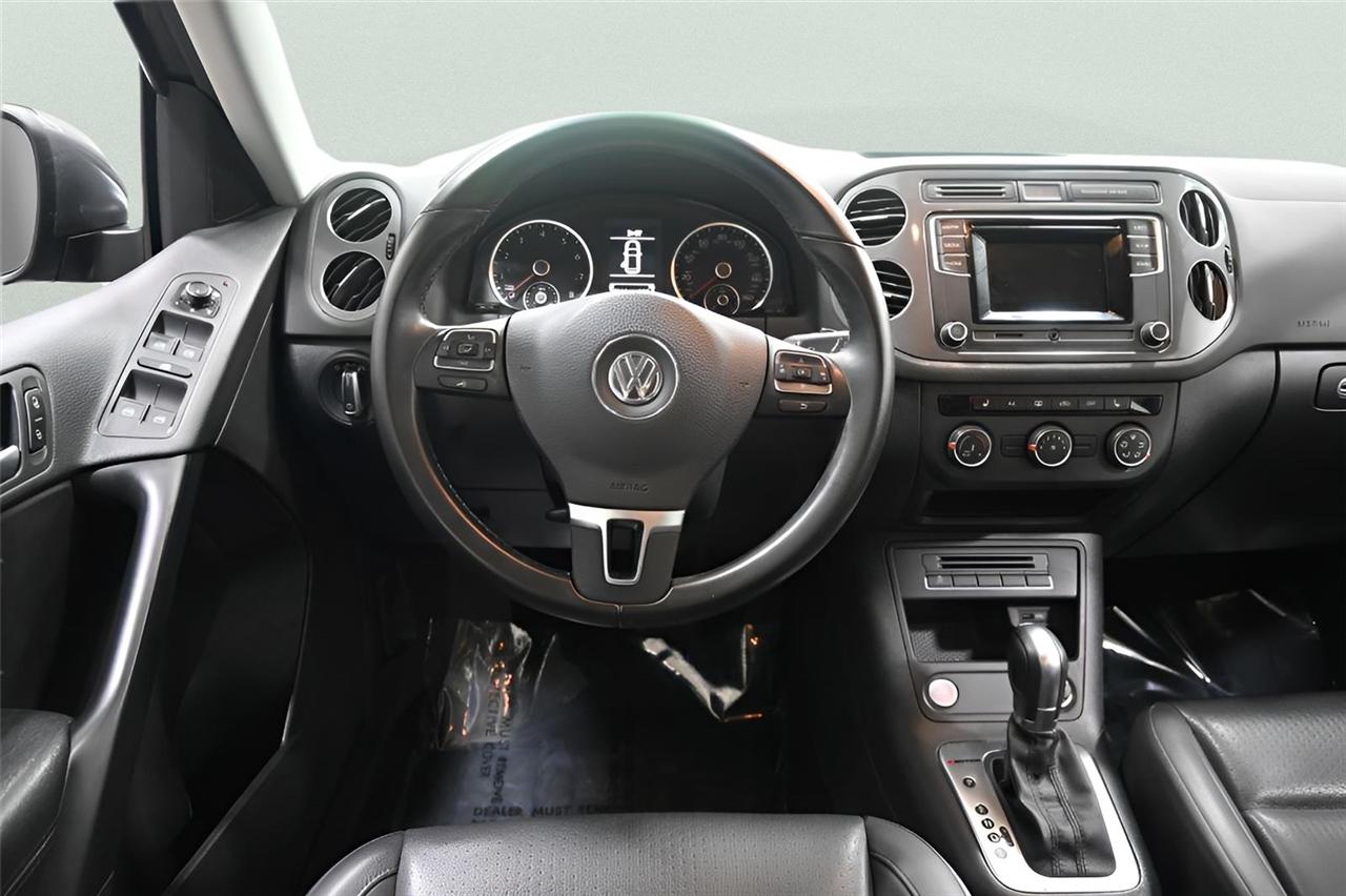 Volkswagen Tiguan  2016