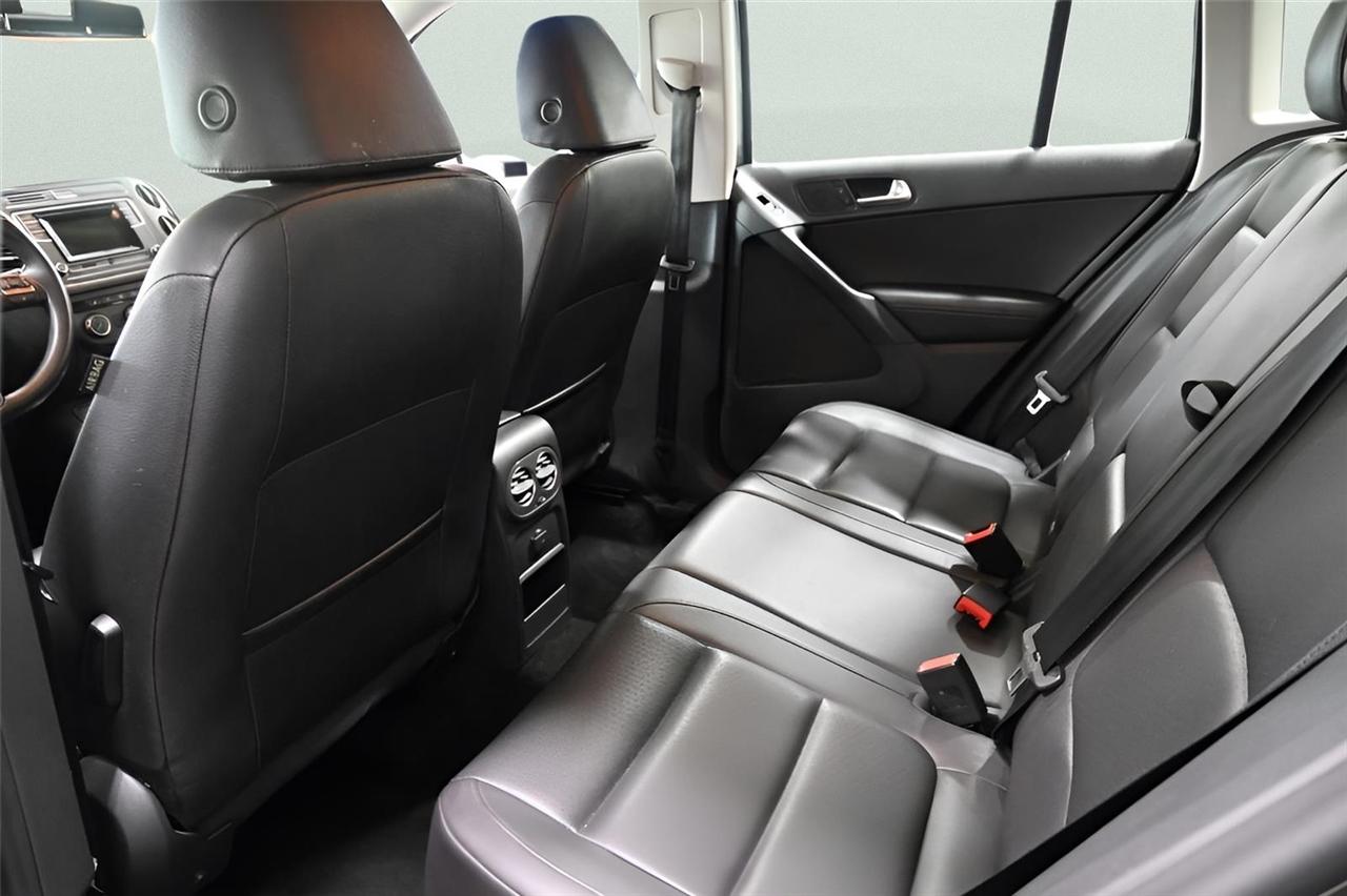 Volkswagen Tiguan  2016