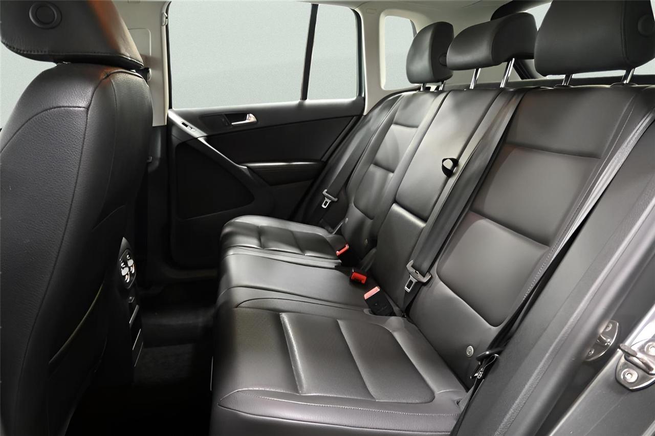 Volkswagen Tiguan  2016