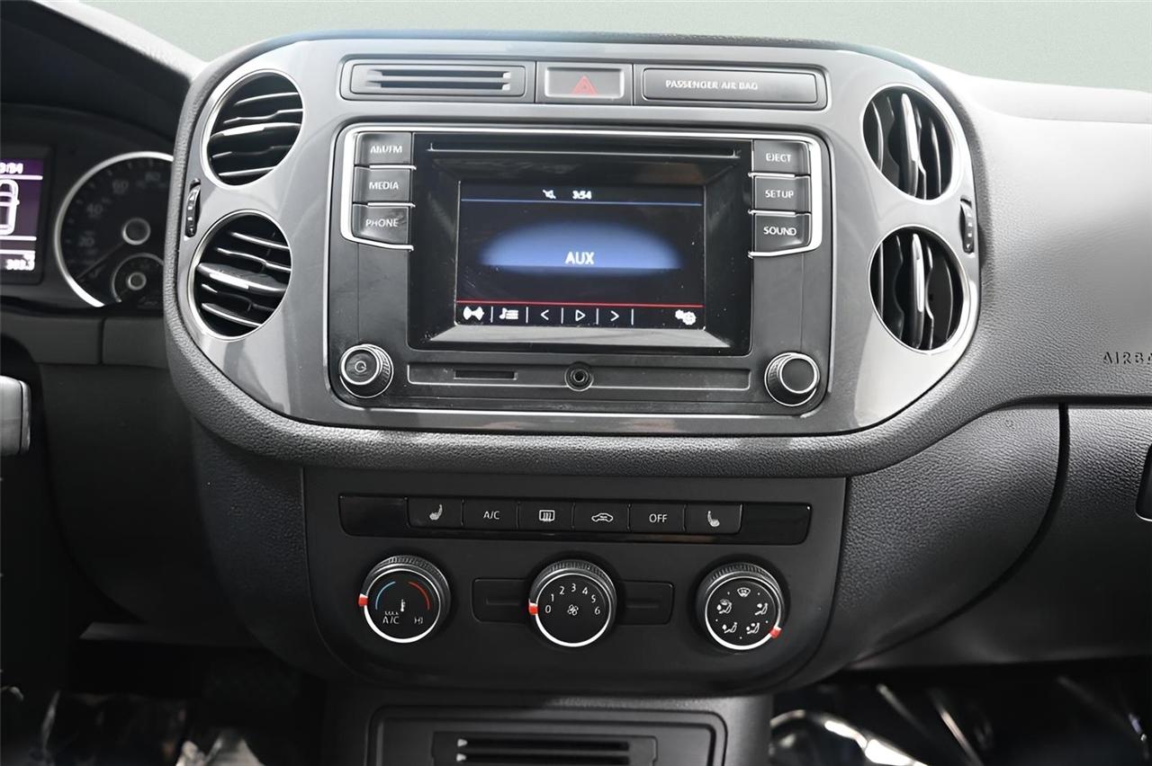Volkswagen Tiguan  2016