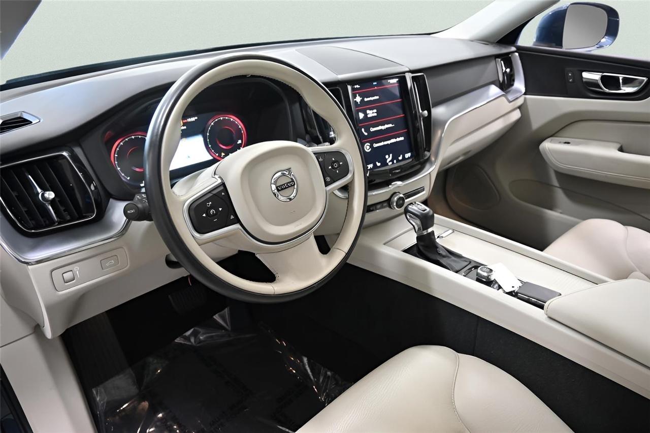 Volvo XC60  2020