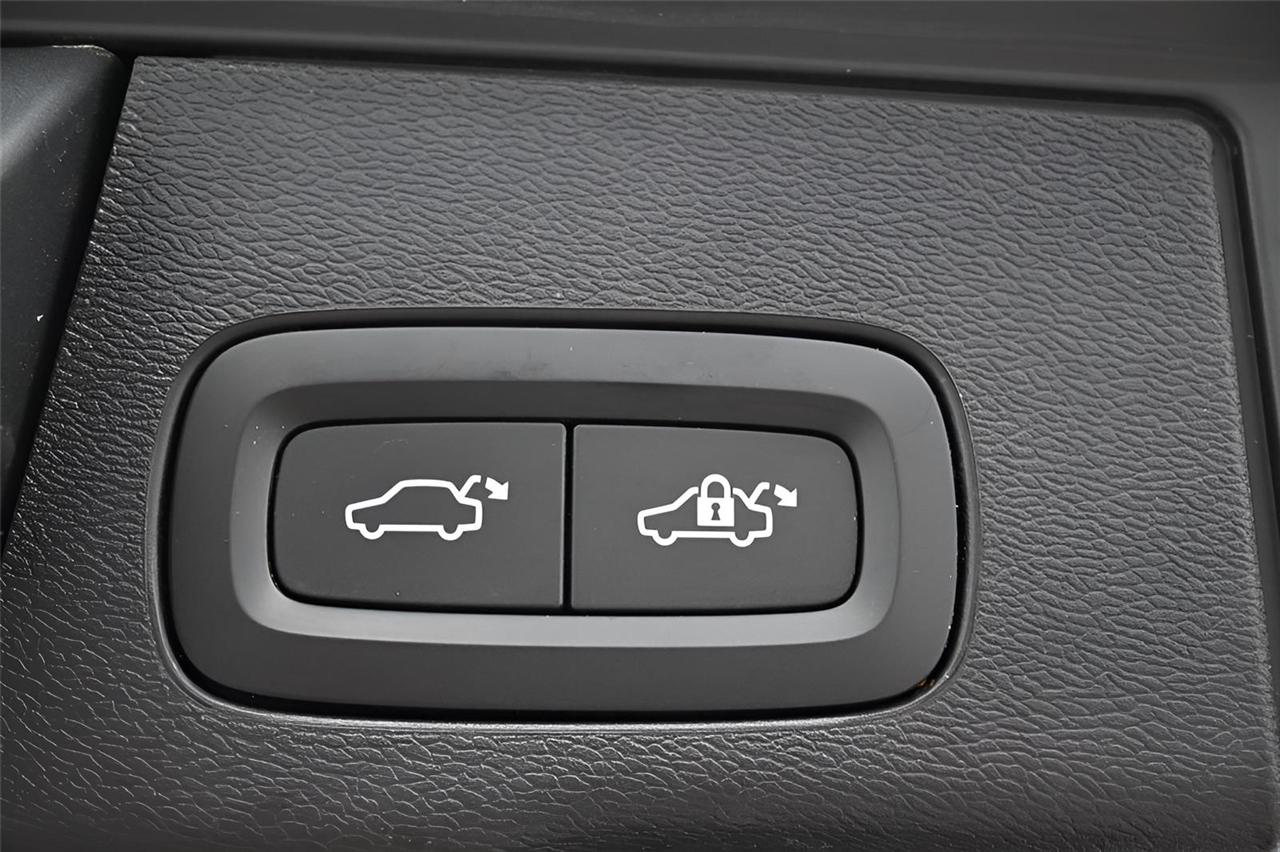 Volvo XC60  2020