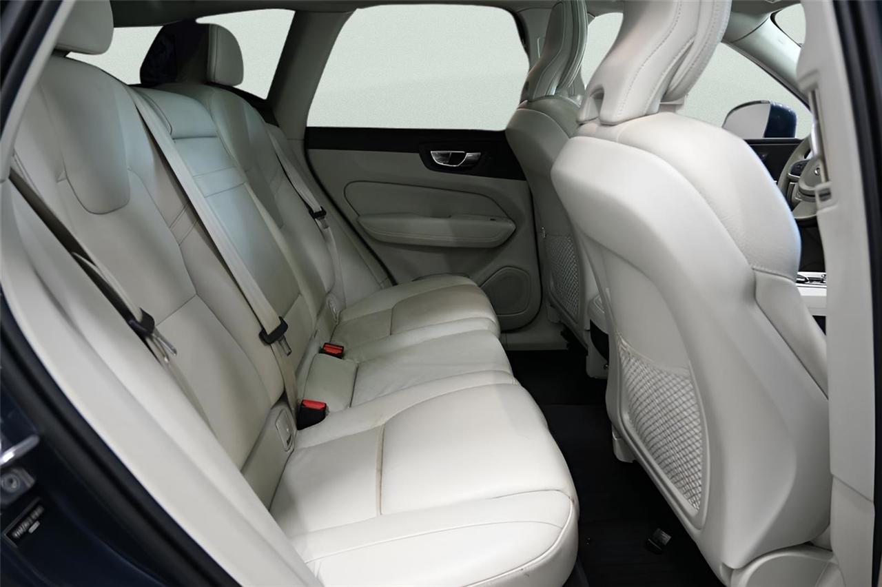 Volvo XC60  2020