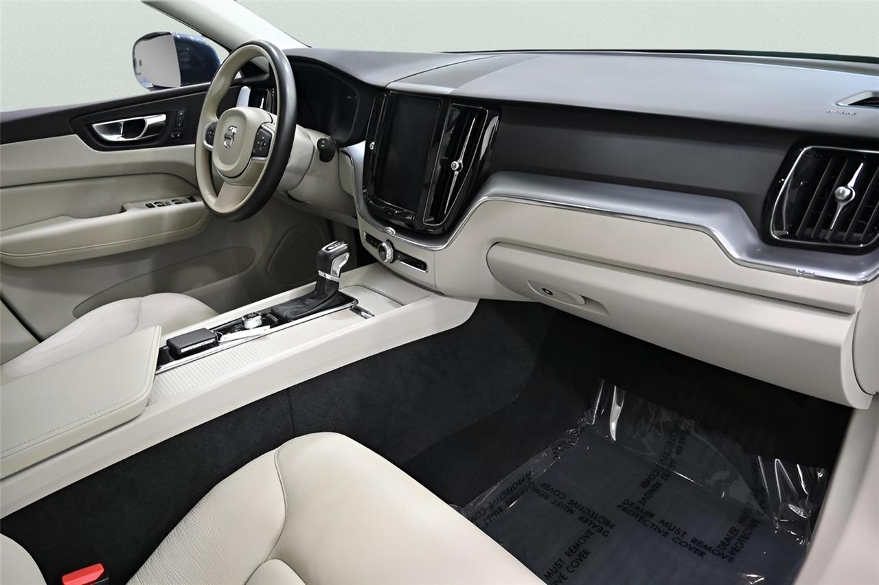 Volvo XC60  2020