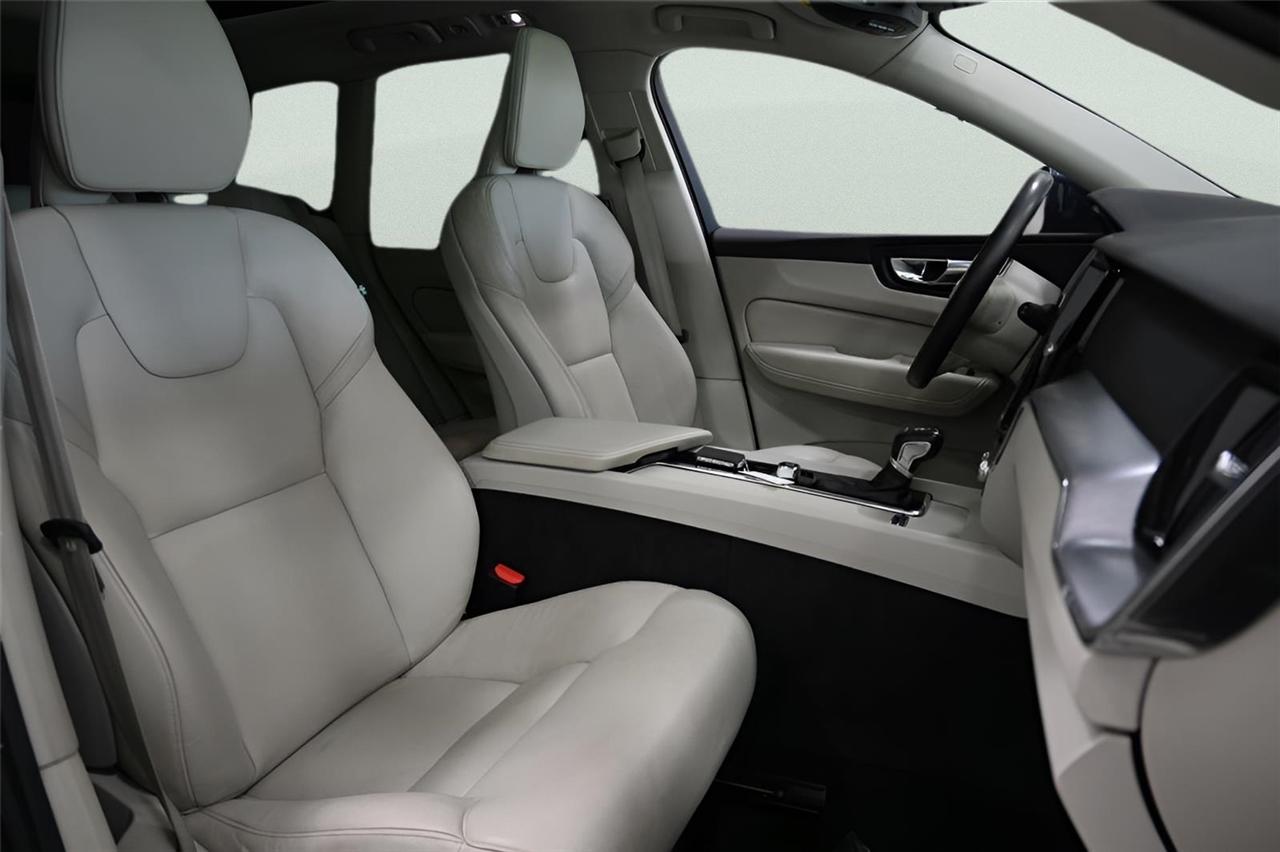 Volvo XC60  2020