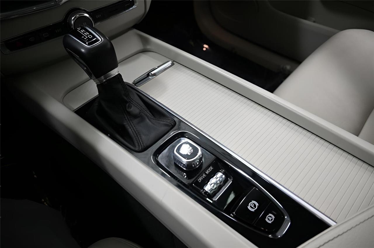 Volvo XC60  2020