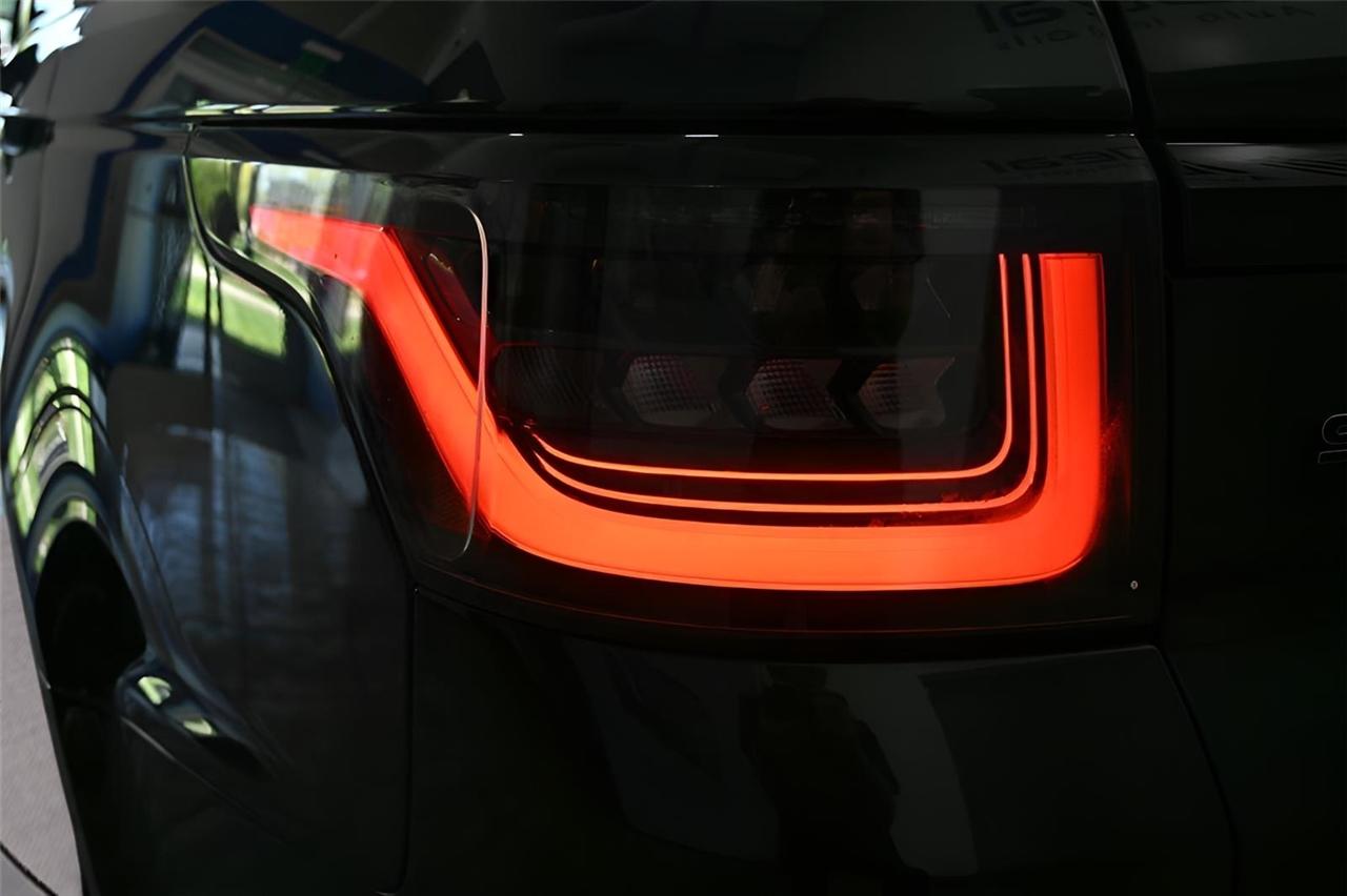 Land Rover Range Rover Sport  2018