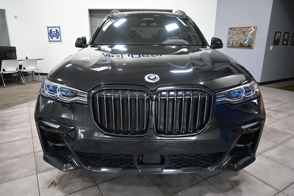 BMW X7  2022
