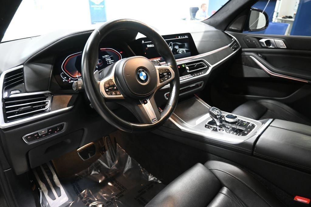 BMW X7  2022