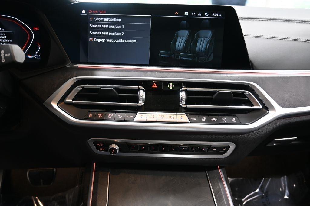 BMW X7  2022
