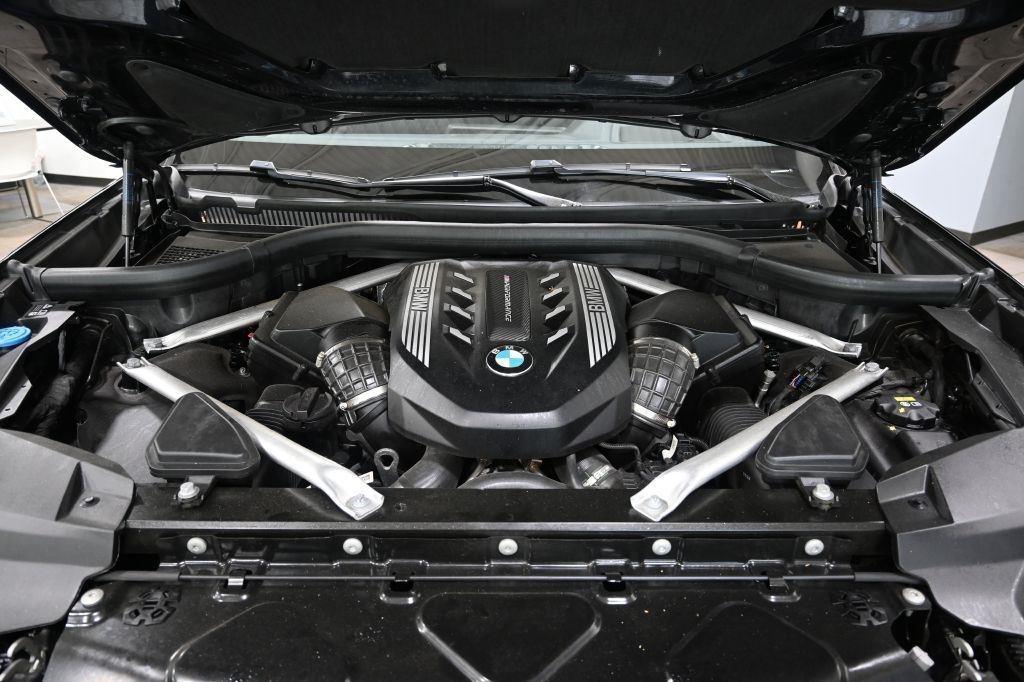 BMW X7  2022