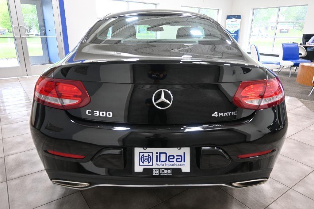 Mercedes-Benz C-Class  2017