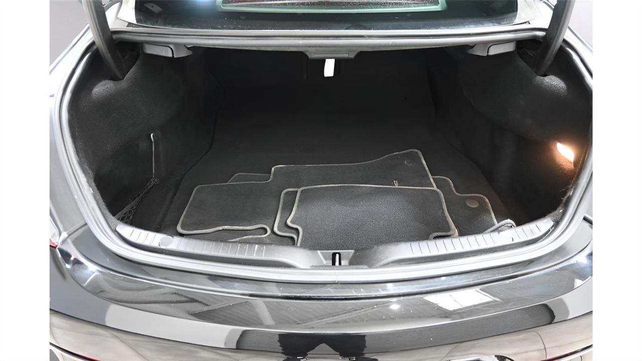 Mercedes-Benz C-Class  2017