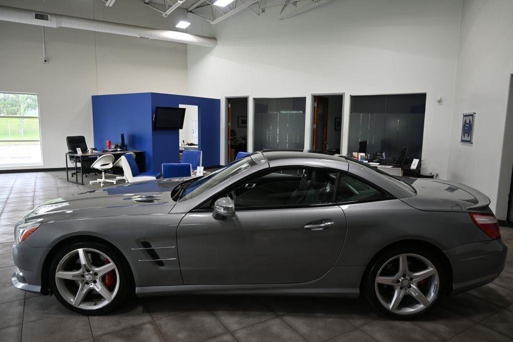Mercedes-Benz SL-Class  2013