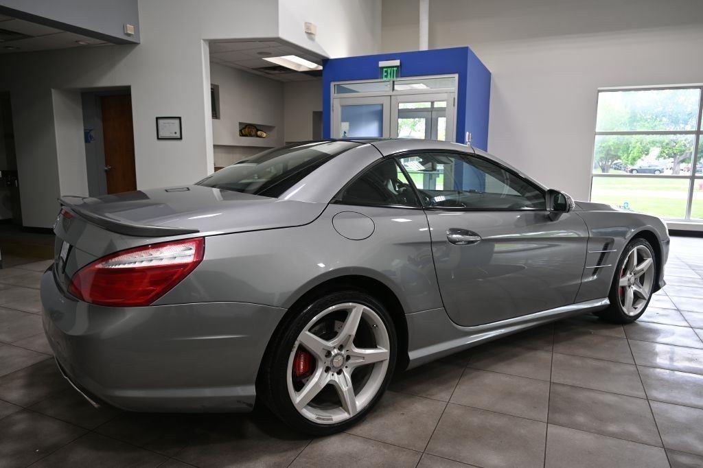 Mercedes-Benz SL-Class  2013