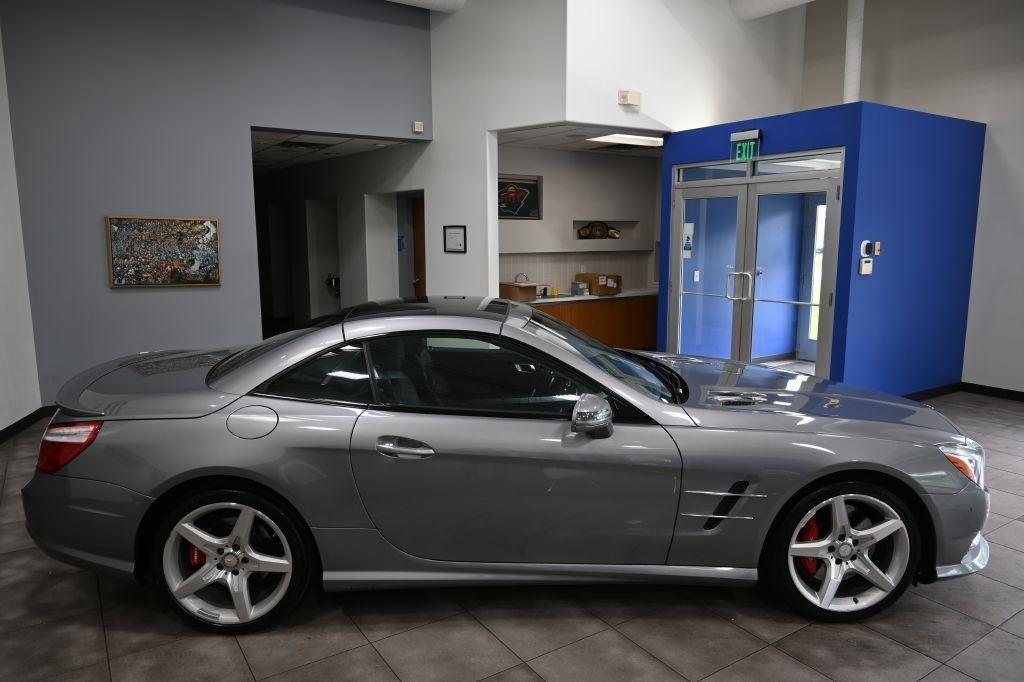 Mercedes-Benz SL-Class  2013