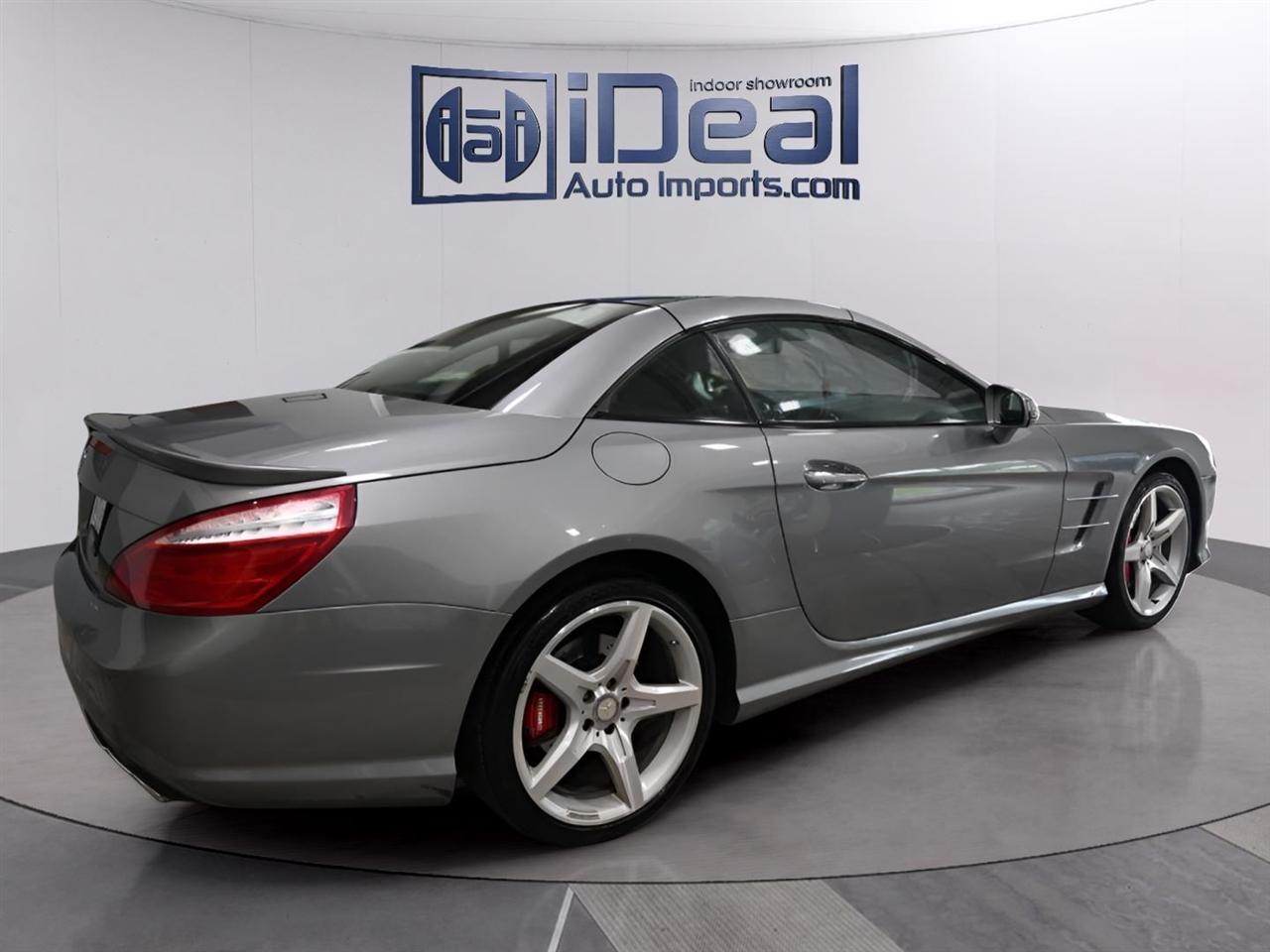 Mercedes-Benz SL-Class  2013