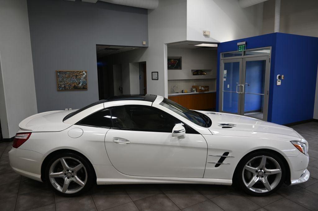 Mercedes-Benz SL-Class  2013