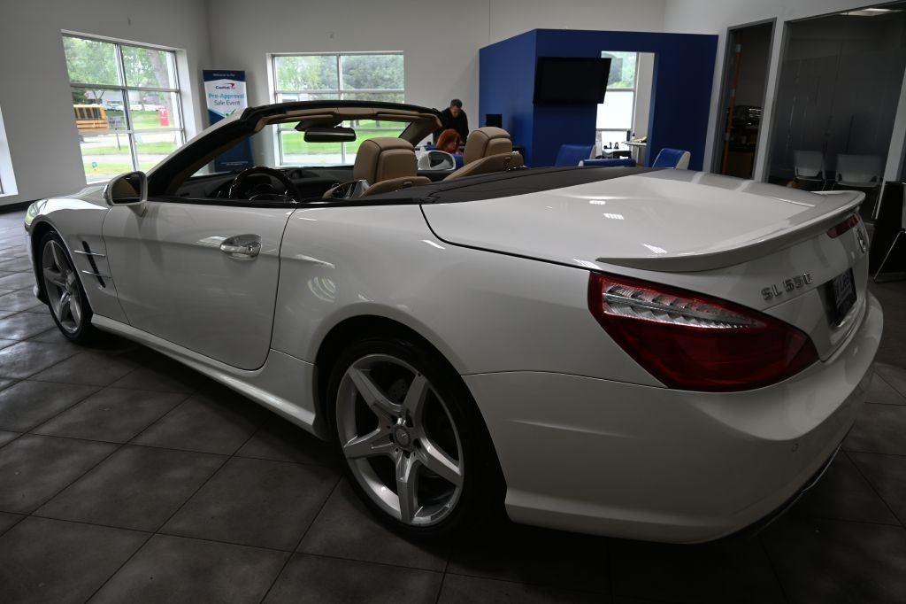 Mercedes-Benz SL-Class  2013