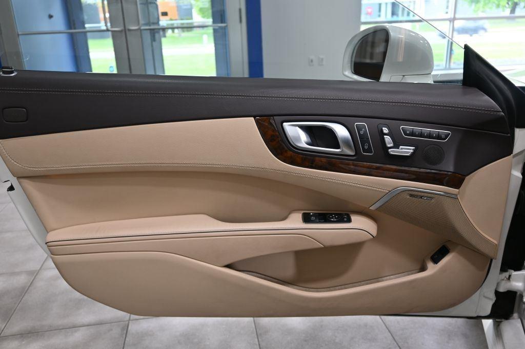 Mercedes-Benz SL-Class  2013