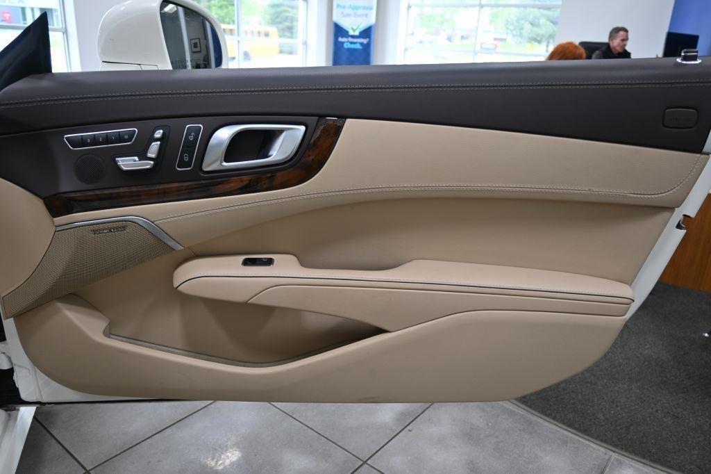 Mercedes-Benz SL-Class  2013