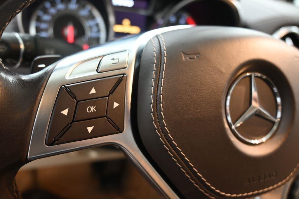 Mercedes-Benz SL-Class  2013