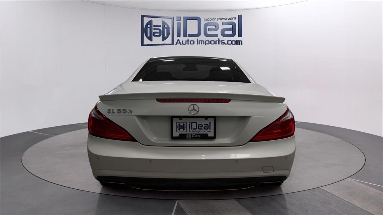 Mercedes-Benz SL-Class  2013