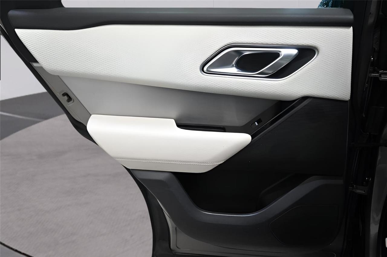 Land Rover Range Rover Velar  2020
