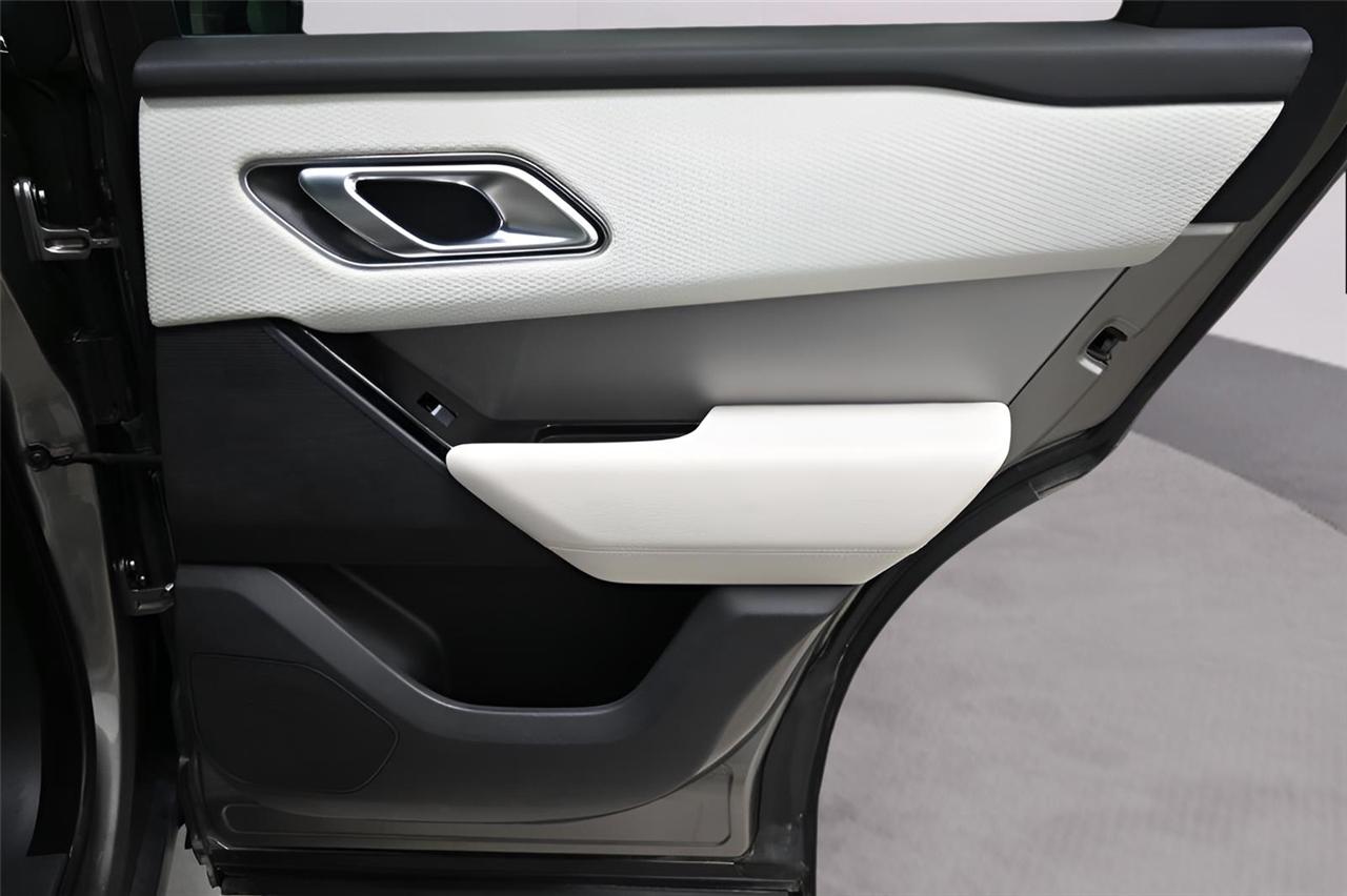 Land Rover Range Rover Velar  2020