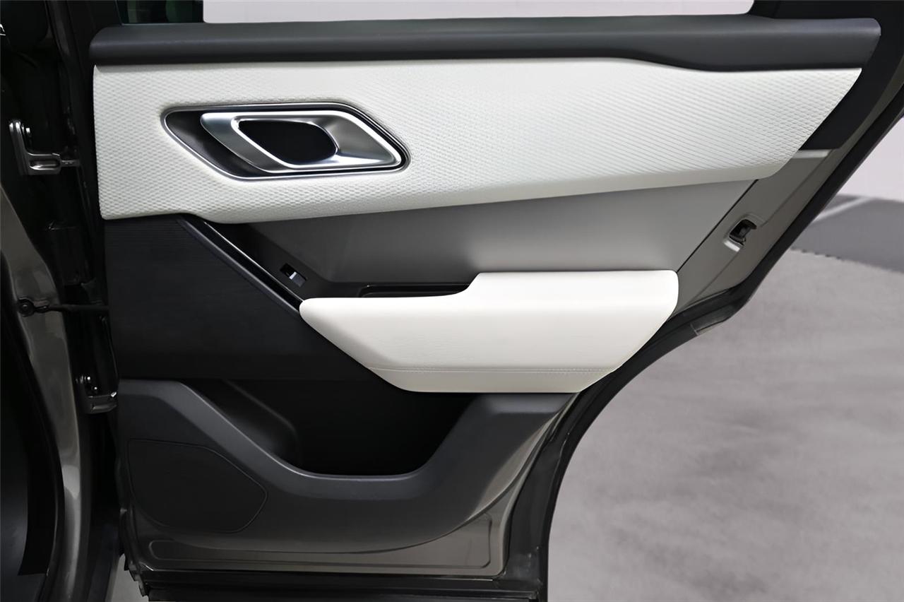 Land Rover Range Rover Velar  2020