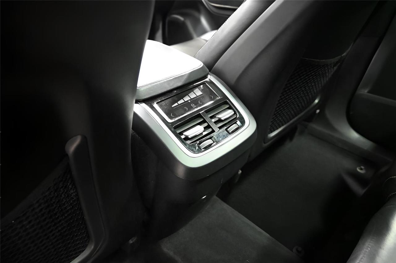 Volvo XC90  2018