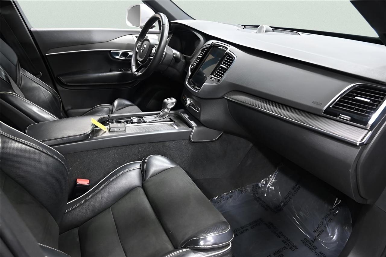 Volvo XC90  2018