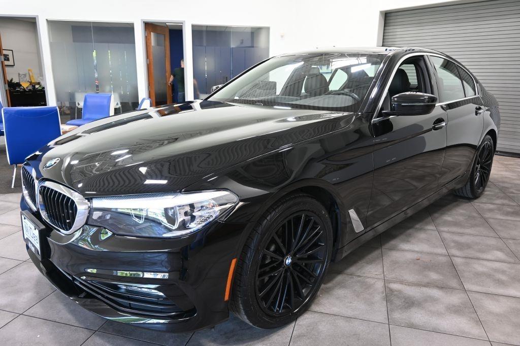 2018 BMW 5-Series XI