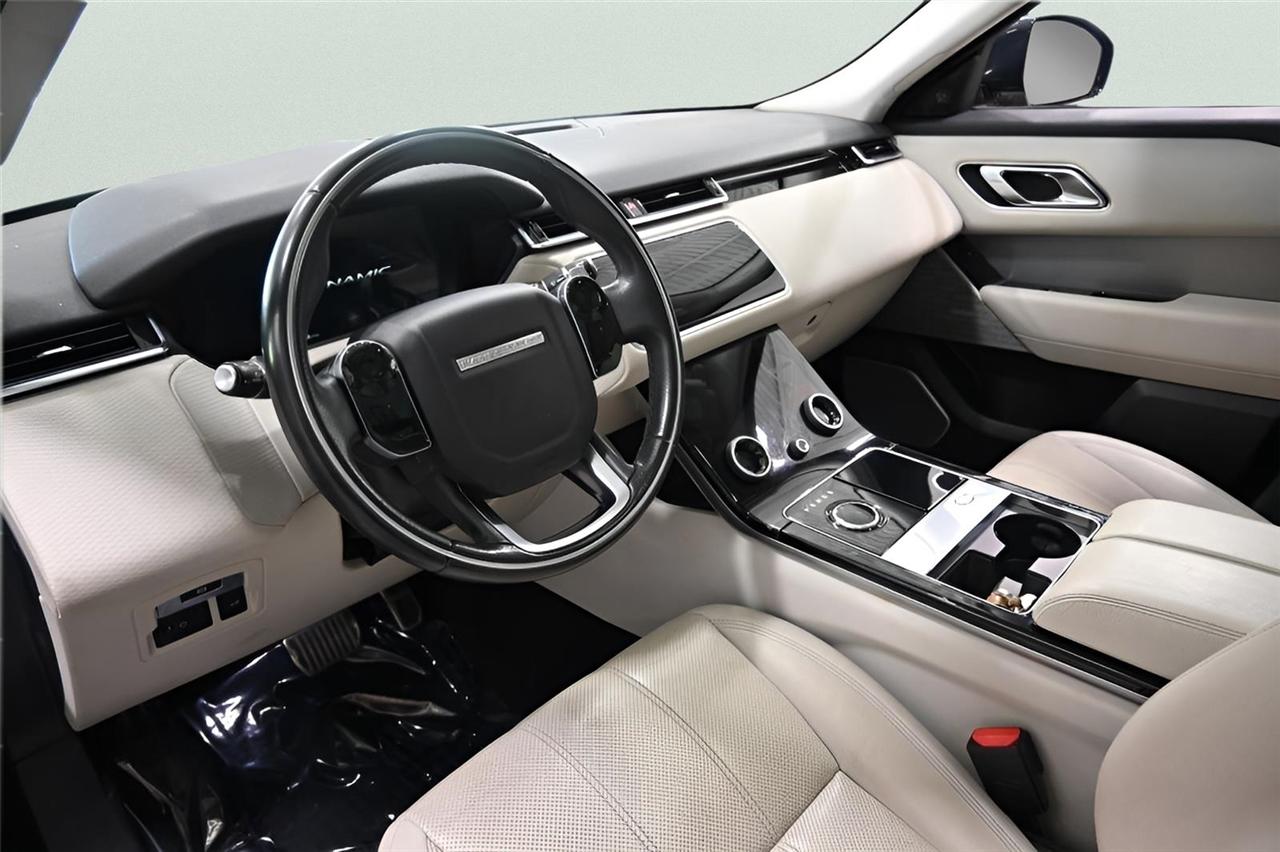 Land Rover Range Rover Velar  2018