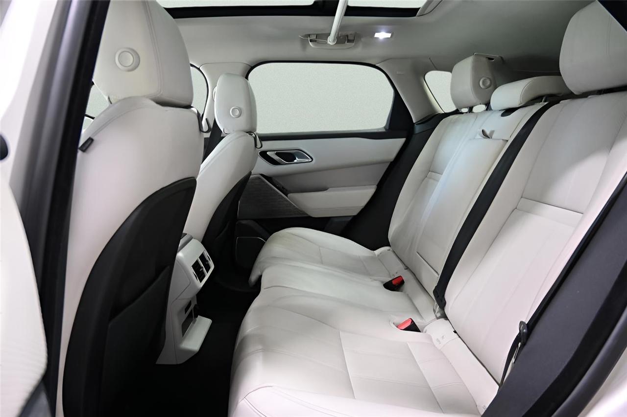Land Rover Range Rover Velar  2018