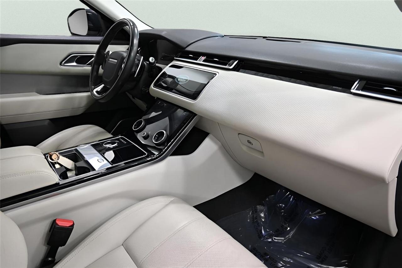 Land Rover Range Rover Velar  2018