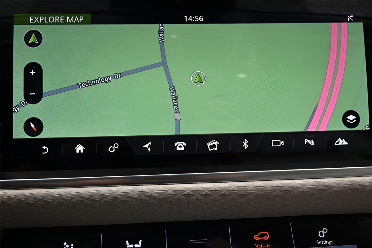 Land Rover Range Rover Velar  2018