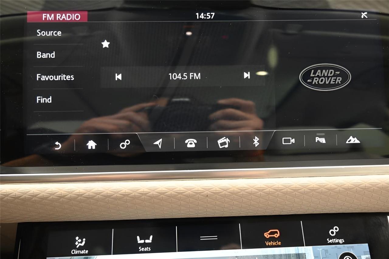 Land Rover Range Rover Velar  2018