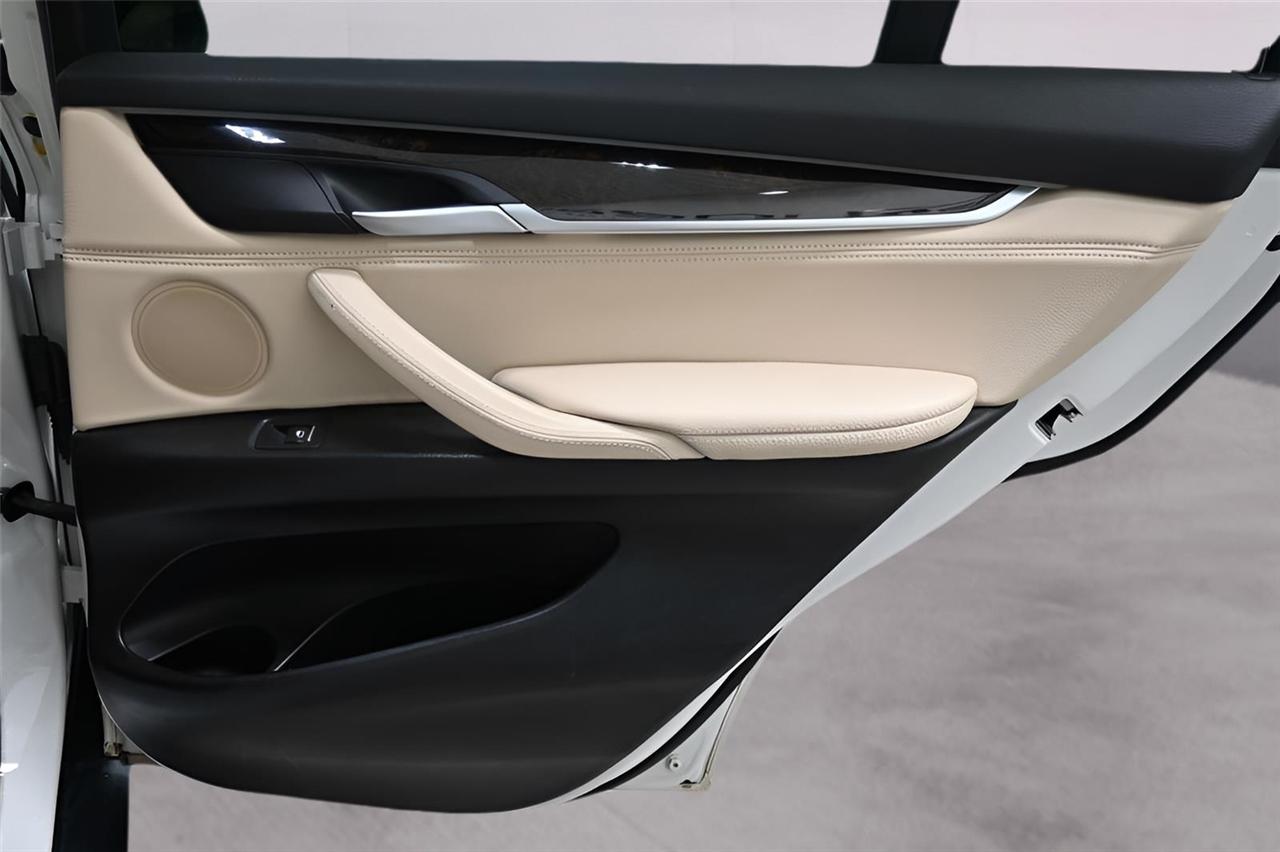 BMW X5  2016